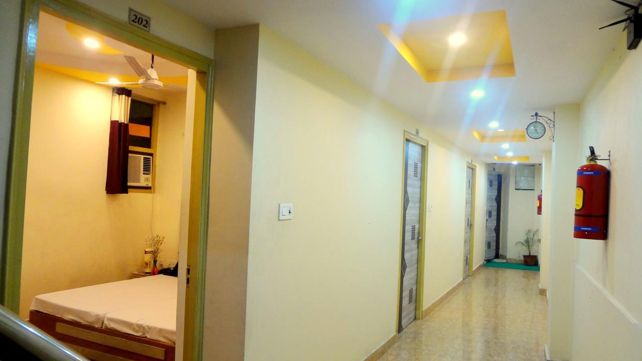 Hotel Rattans Regency Roorkee Exteriör bild
