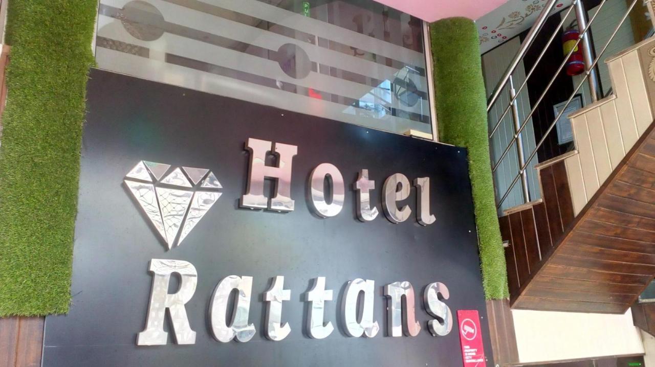 Hotel Rattans Regency Roorkee Exteriör bild